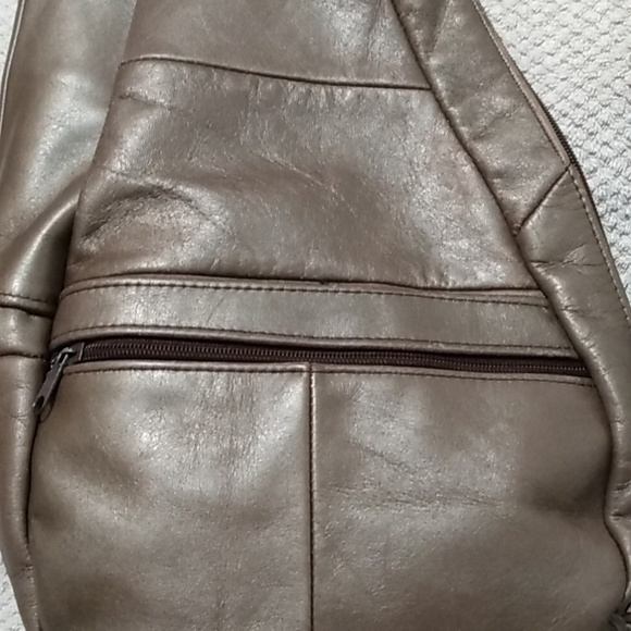 LEATHER SLING BAG - Picture 5 of 10